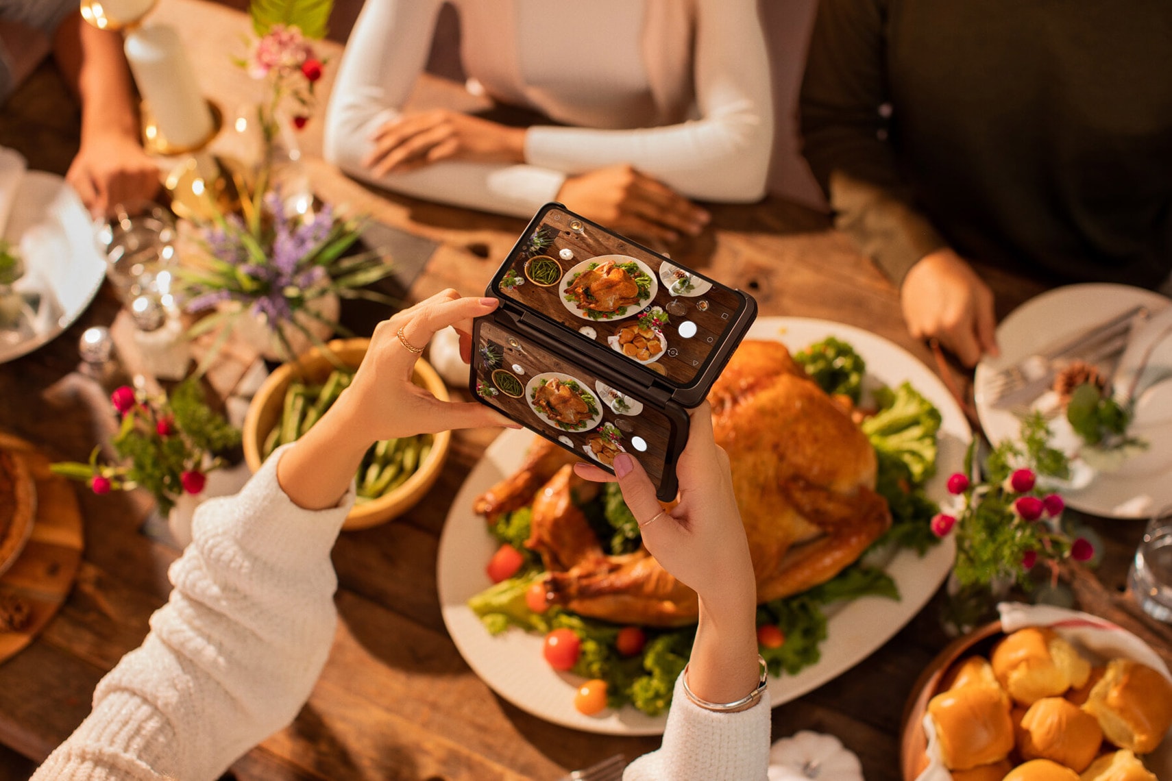 LG Mobile — photography by Roberto Chamorro, image 12