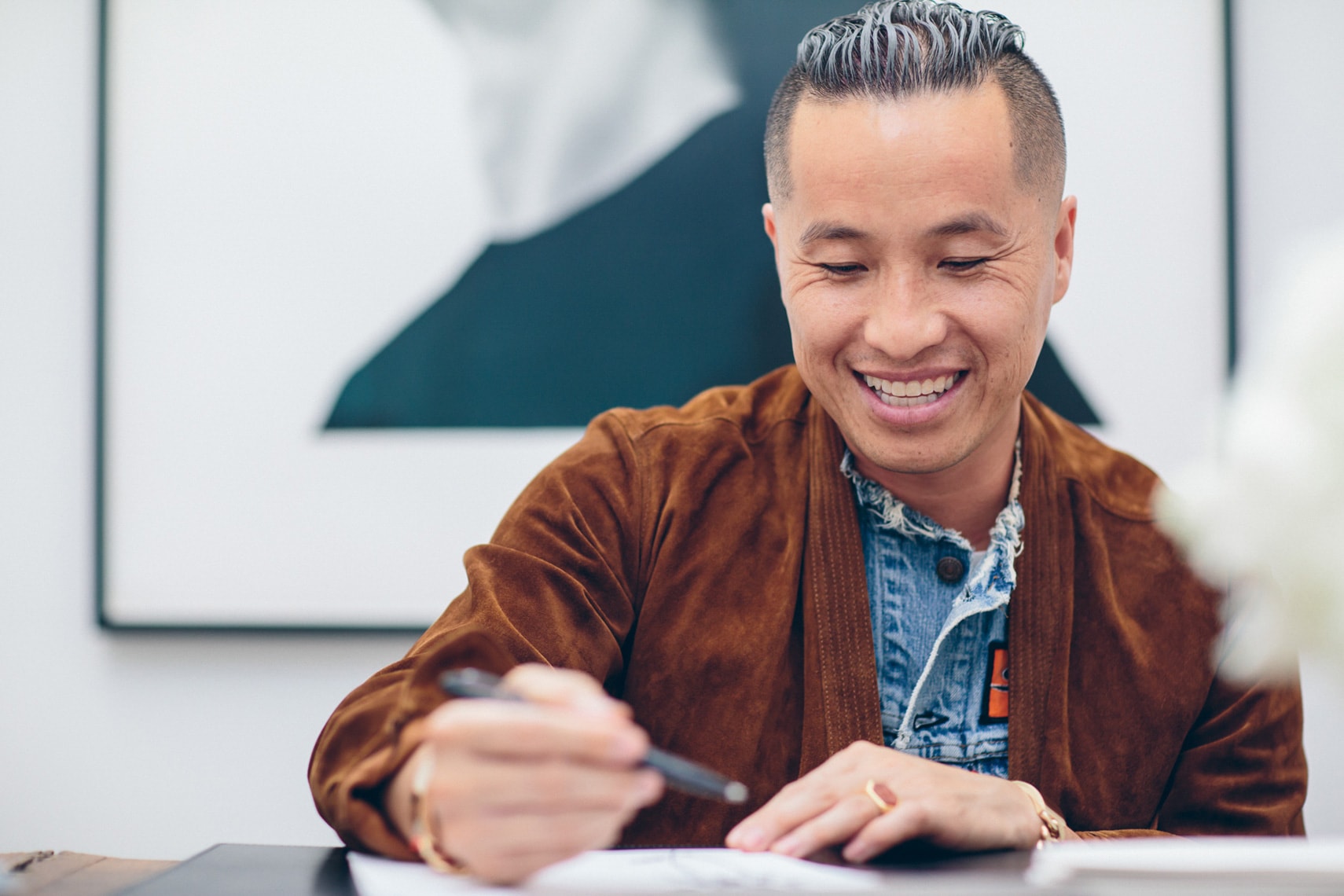 LG × Philip Lim — photography by Roberto Chamorro, image 3