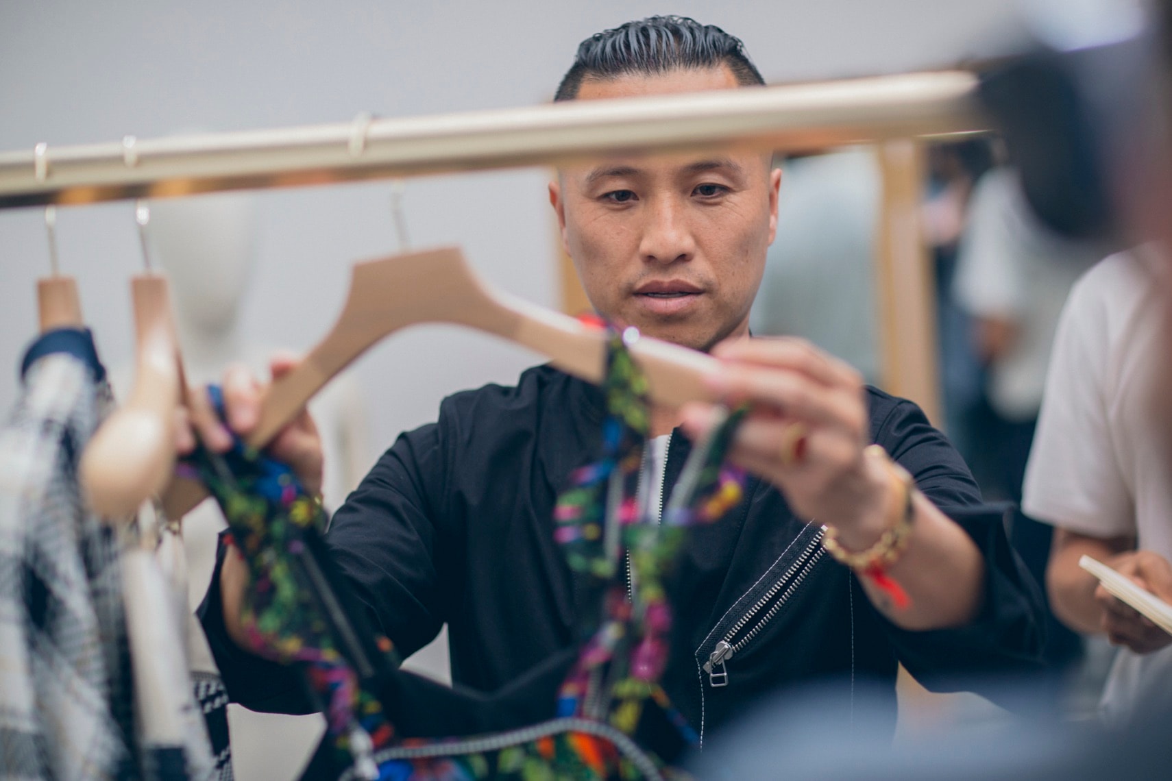 LG × Philip Lim — photography by Roberto Chamorro, image 13